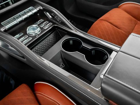 Used 2024 Lincoln Nautilus Black Label w/ Jet Appearance Package (87T) image 36