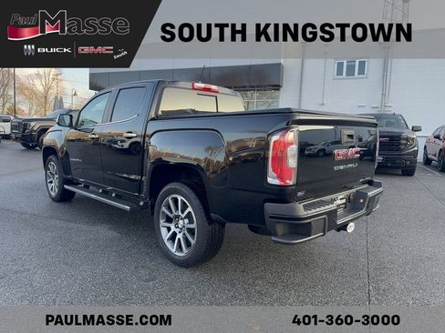 Used 2022 GMC Canyon Denali image 5