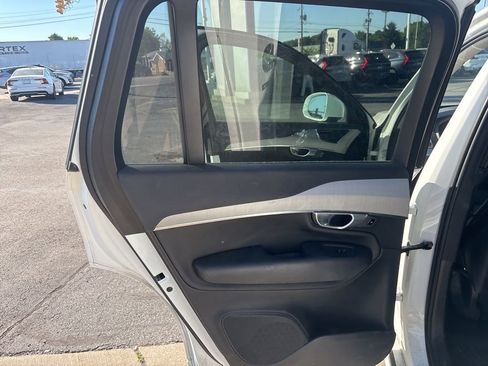 Used 2023 Volvo XC90 B5 Core w/ Protection Package Premier AWD/4WD image 25