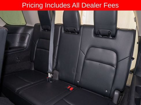 Used 2022 Nissan Pathfinder Platinum w/ Cargo Package AWD/4WD image 7