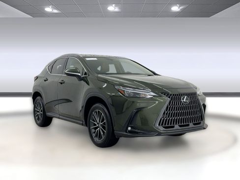 Certified 2025 Lexus NX 250 FWD w/ Cold Area Package image 7