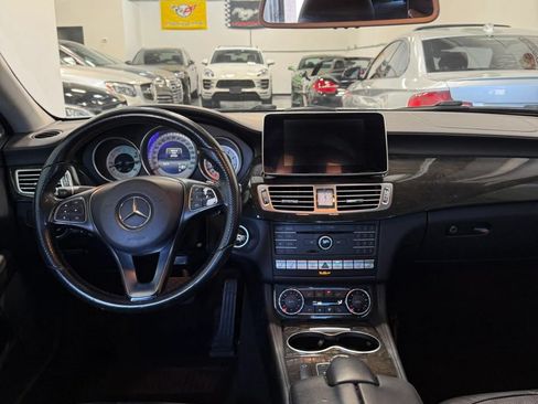 Used 2016 Mercedes-Benz CLS 400 image 24
