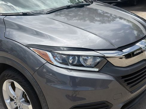 Used 2021 Honda HR-V LX image 31