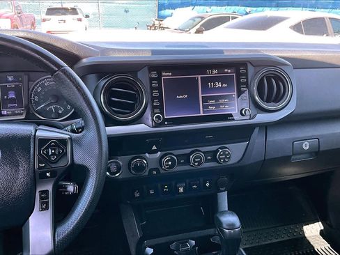 Used 2020 Toyota Tacoma TRD Sport w/ Technology Package AWD/4WD image 7
