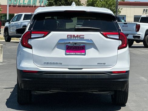 Used 2024 GMC Terrain SLE AWD/4WD image 6