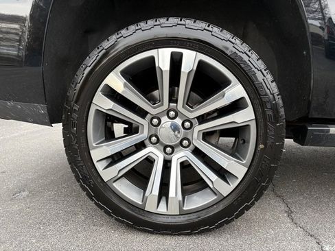 Used 2018 GMC Yukon Denali w/ Denali Ultimate Package image 17