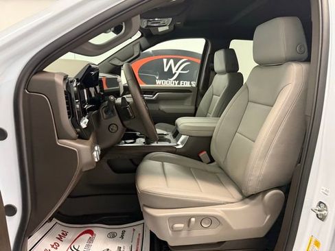 New 2026 GMC Sierra 1500 SLT w/ SLT Premium Plus Package image 11