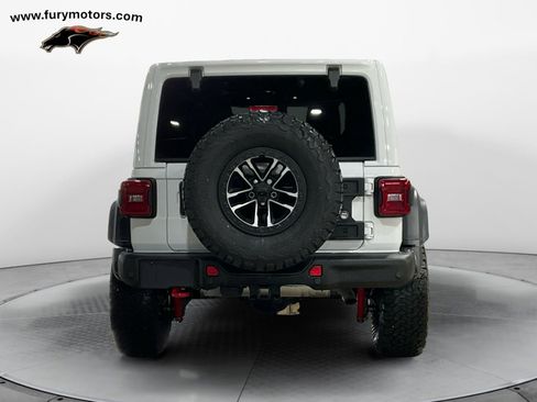 Used 2024 Jeep Wrangler Unlimited Rubicon w/ XTREMEE 35" Tire Package image 4