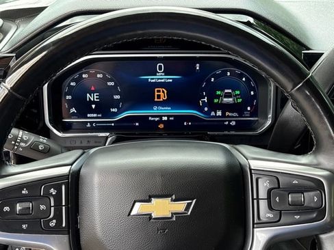 Used 2023 Chevrolet Silverado 1500 LT AWD/4WD image 22