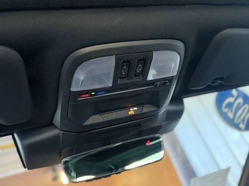 Used 2025 Subaru WRX Limited image 36