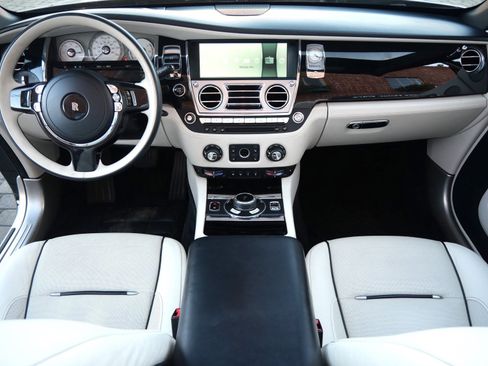 Certified 2017 Rolls-Royce Dawn image 4