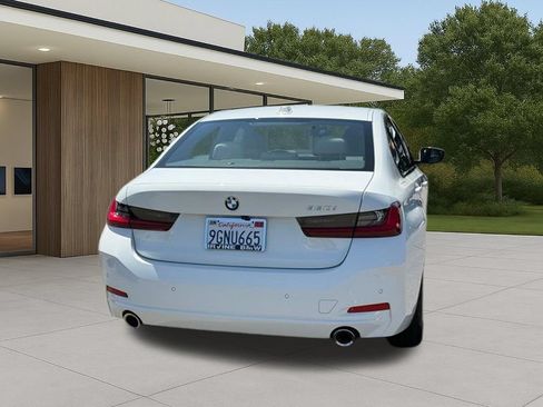 Certified 2023 BMW 330i Sedan w/ Convenience Package RWD image 9