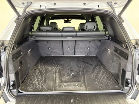 Used 2026 BMW X5 sDrive40i w/ Climate Comfort Package image 32
