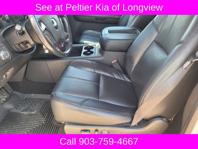Used 2009 Chevrolet Silverado 1500 LTZ w/ White Diamond Edition AWD/4WD image 14