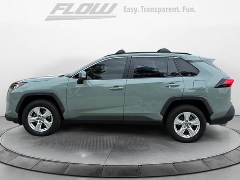 Used 2021 Toyota RAV4 XLE w/ Convenience Package AWD/4WD image 5
