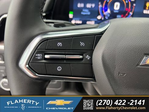 Used 2026 Chevrolet Suburban LT w/ Comfort Package AWD/4WD image 27
