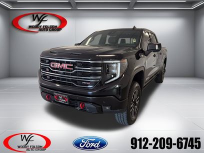 Used 2025 GMC Sierra 1500 AT4 w/ AT4 Premium Package