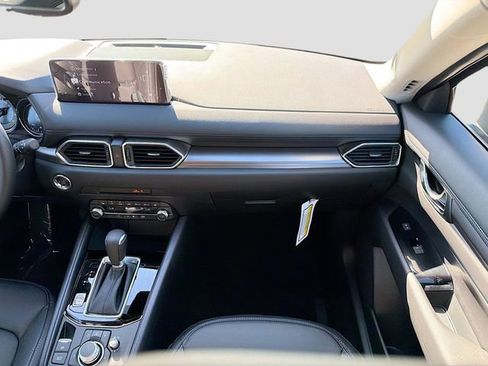 New 2025 MAZDA CX-5 AWD 2.5 S w/ Preferred Package image 18