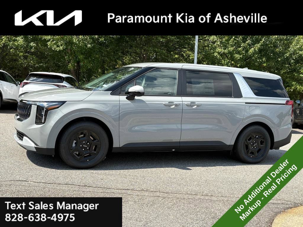 New 2027 Kia Carnival FWD image 3