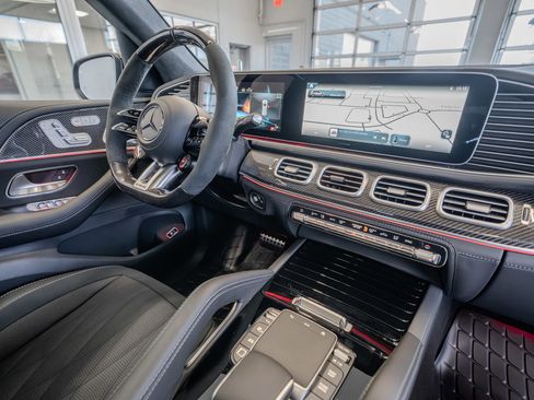 New 2026 Mercedes-Benz GLS 63 AMG 4MATIC image 19