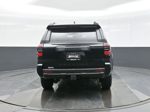 New 2026 Toyota 4Runner SR5 image 6