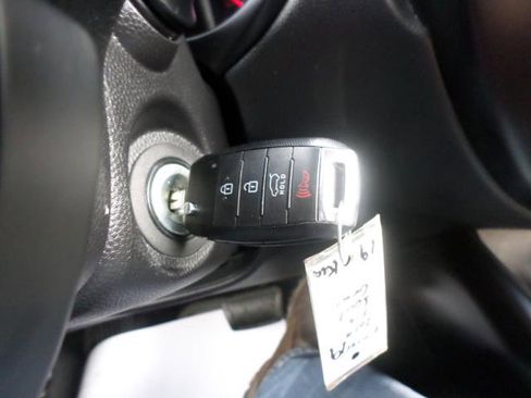 Used 2019 Kia Soul Base 6A image 25