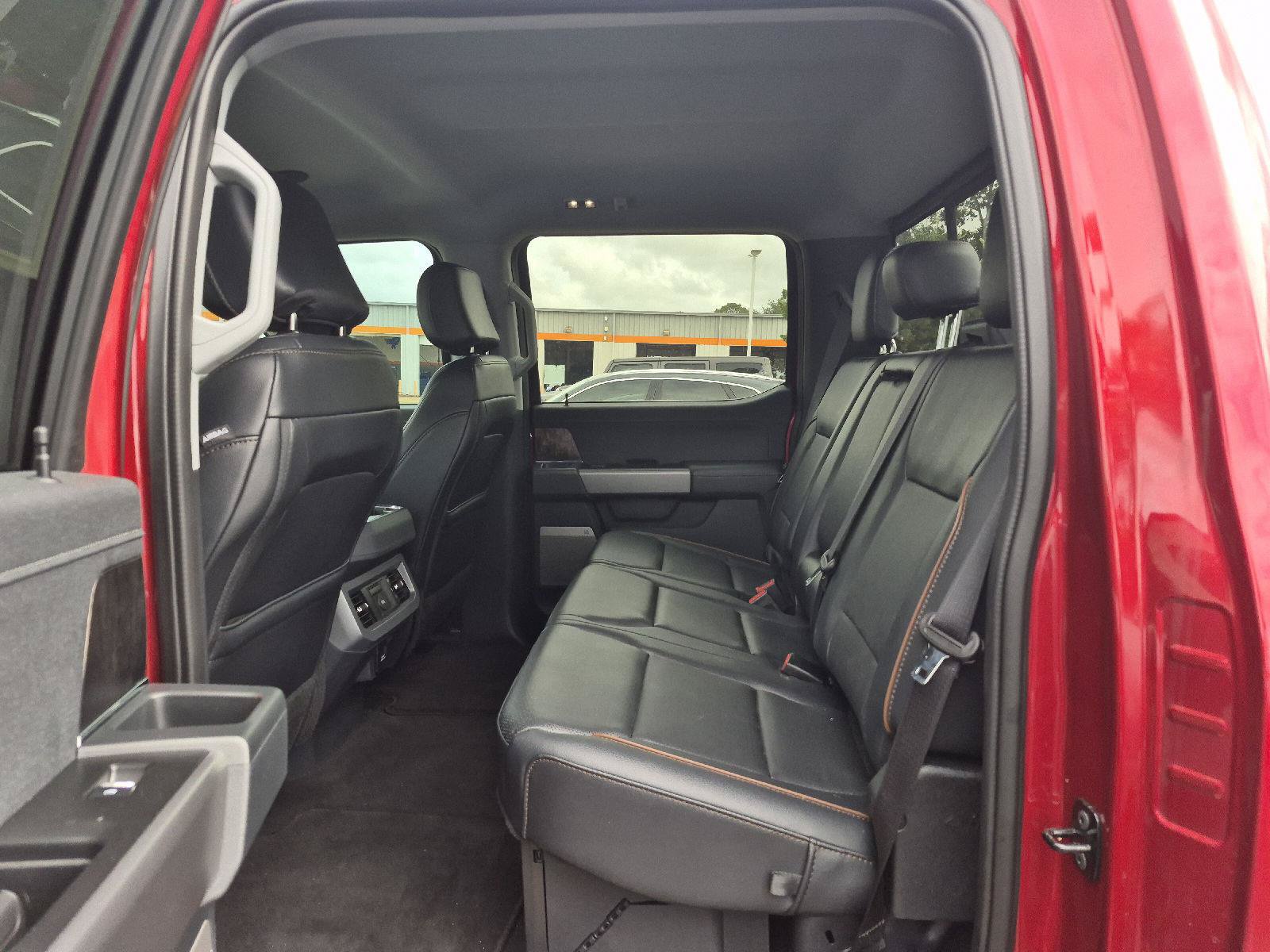 Used 2026 Ford F250 Lariat w/ Lariat Ultimate Package AWD/4WD image 11