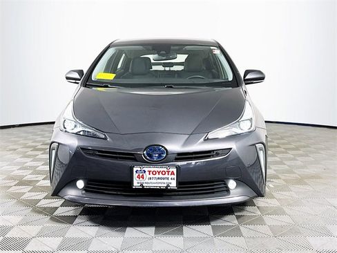 Used 2022 Toyota Prius XLE image 11