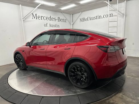 Used 2023 Tesla Model Y Long Range AWD/4WD image 5