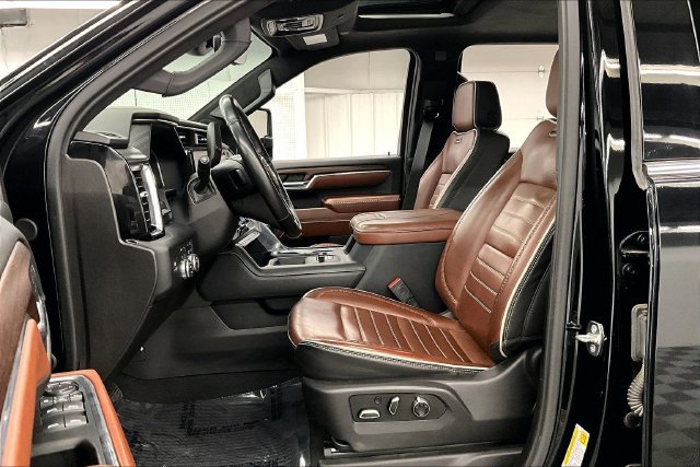 Used 2024 GMC Sierra 2500 Denali Ultimate AWD/4WD image 21