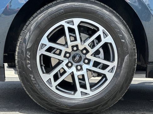 Certified 2025 Ford Expedition Active AWD/4WD image 26