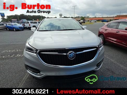 Used 2021 Buick Enclave Essence w/ Sound and Sites Package FWD image 2