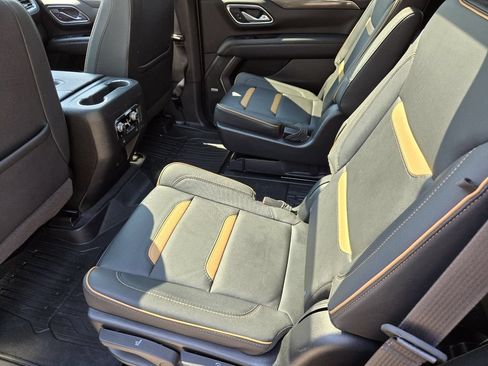 Used 2023 GMC Yukon AT4 w/ AT4 Premium Plus Package AWD/4WD image 39