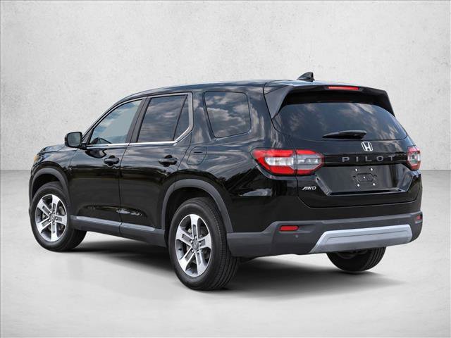 Used 2025 Honda Pilot EX-L image 5