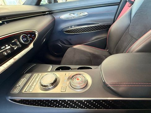 Used 2022 Genesis GV70 3.5T Sport w/ Sport Prestige Package image 34