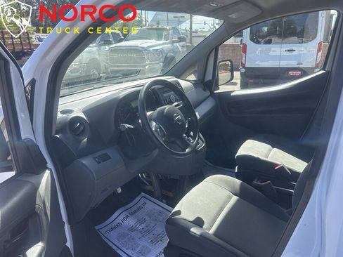Used 2015 Nissan NV200 S FWD image 9