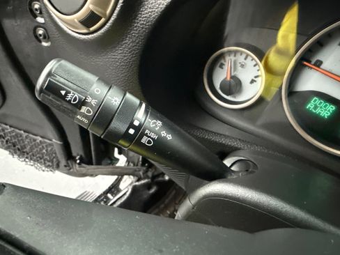 Used 2017 Jeep Wrangler 75th Anniversary image 28