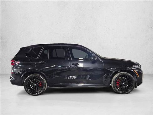 Used 2025 BMW X5 sDrive40i w/ M Sport Package RWD image 4
