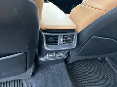 Used 2023 Lexus ES 350 w/ Premium Package image 17