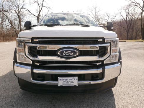 Used 2021 Ford F450 XLT image 3
