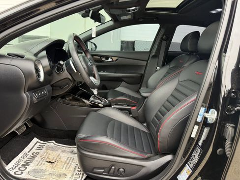 Used 2021 Kia Forte GT w/ GT2 Package FWD image 10