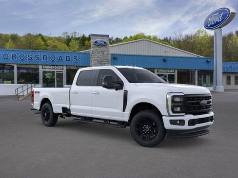 New 2024 Ford F350 XLT w/ Black Appearance Package image 7