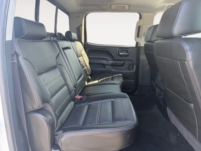Used 2016 GMC Sierra 2500 Denali w/ Duramax Plus Package AWD/4WD image 14