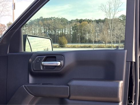 New 2026 Chevrolet Silverado 1500 Custom image 17