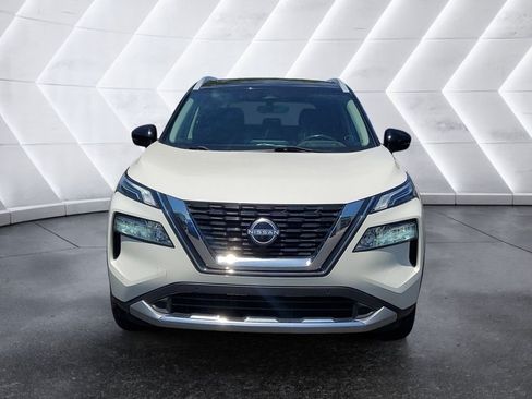Used 2023 Nissan Rogue Platinum w/ Platinum Premium Package FWD image 2