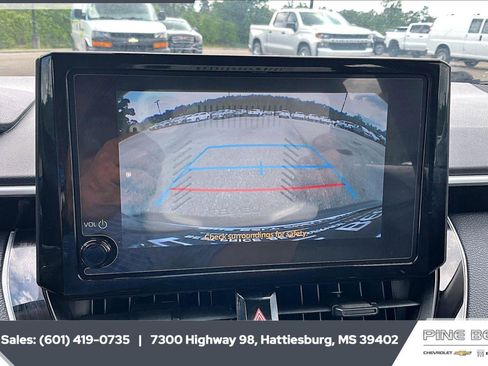 Used 2024 Toyota Corolla LE FWD image 15