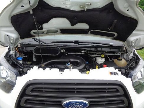 Used 2018 Ford Transit 250 130 Low Roof RWD image 29