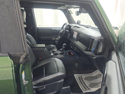 Used 2022 Ford Bronco Black Diamond AWD/4WD image 8