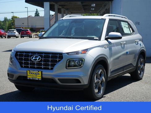 Certified 2025 Hyundai Venue SEL image 1