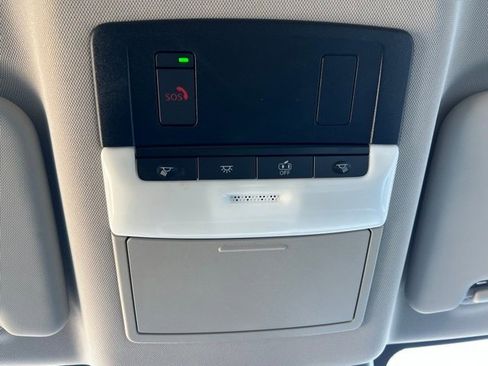 Used 2021 Nissan Rogue SV image 18